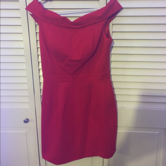 Dress - Picture 2 of 4